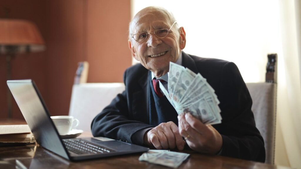 Sueldos y salarios mínimos sectoriales y las tarifas para el sector privado por ramas de actividad que abarcan las diferentes comisiones sectoriales