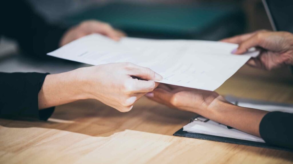 Pichincha valida más de 8 mil certificados médicos mensuales, ¿Cuál es el proceso de validación